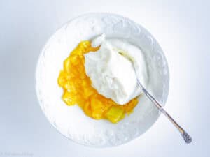 Yogurt mixed with mango.