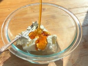 Cream cheese mixed with maple syrup.